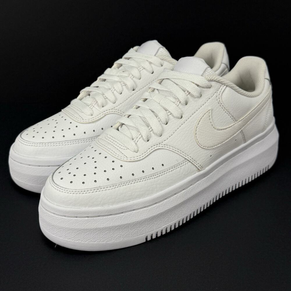 Nike Court Vision Alta Womens Platform Shoes Triple White DM0113-100 Size 9,5